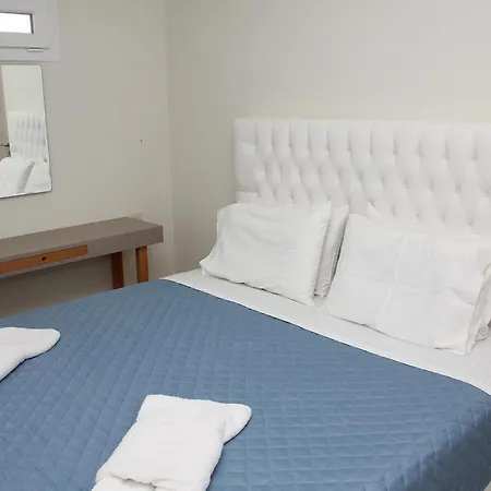Holiday Luxury Villas Apartment *
