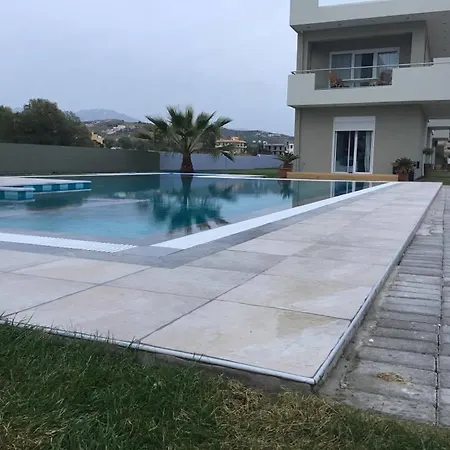Holiday Luxury Villas Kalamaki (Heraklion)